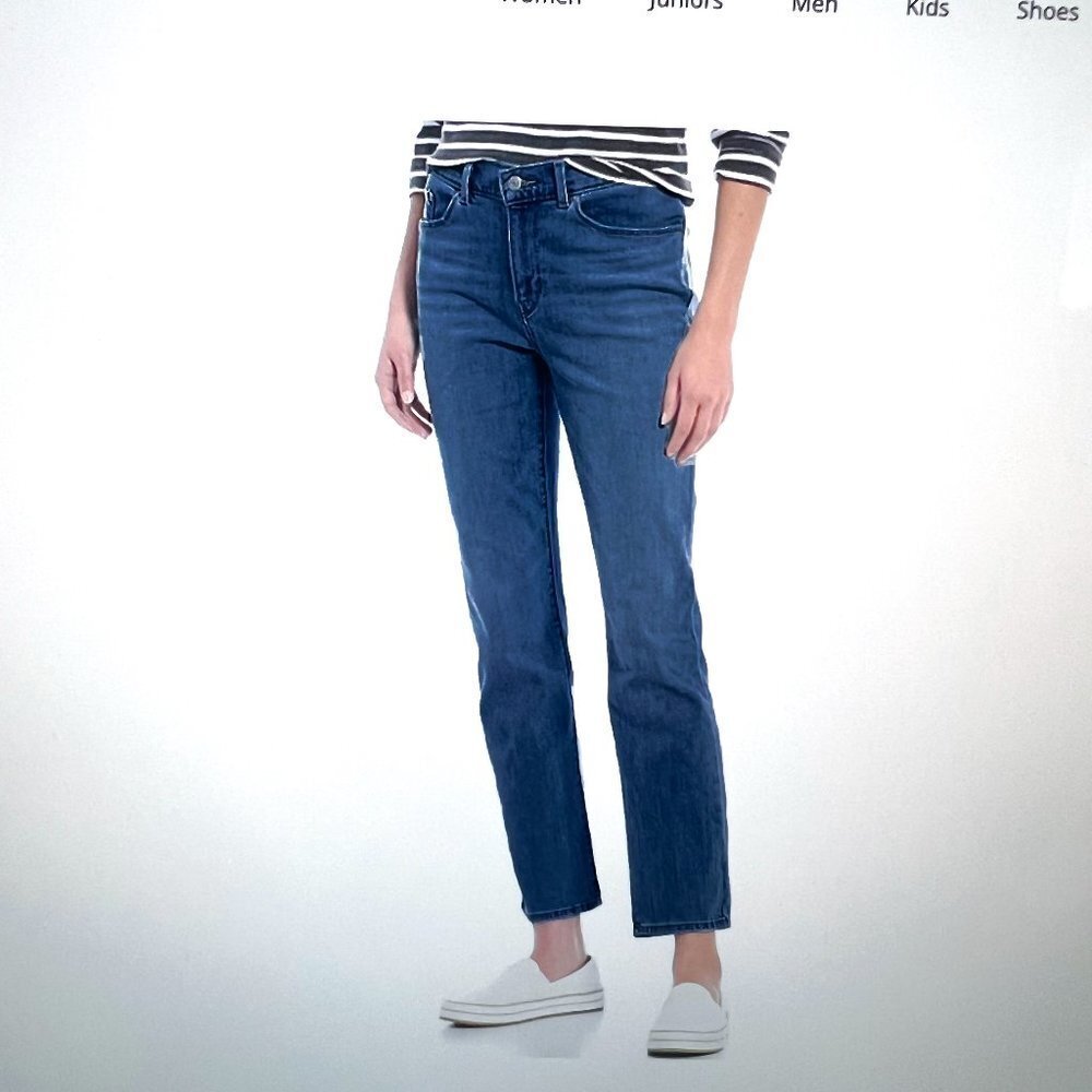 Women's Levi's® Classic Straight-Leg Jeans Size 4